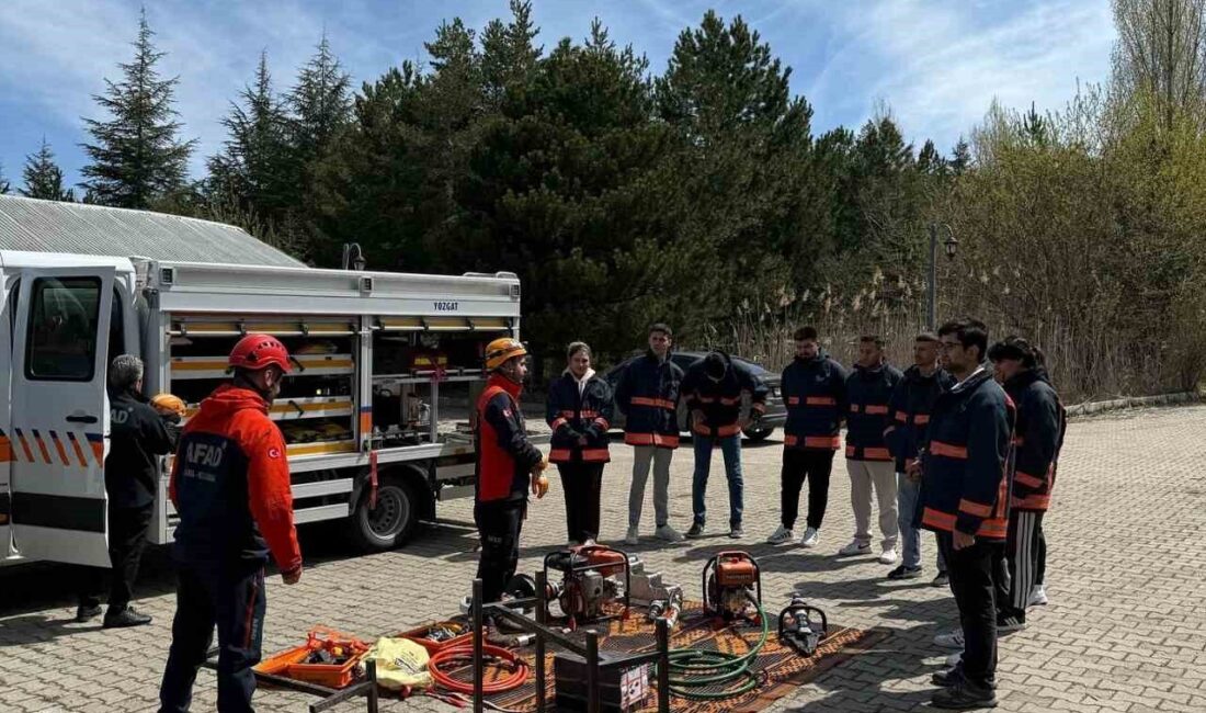 Yozgat İl AFAD Müdürlüğü, 2025 eğitim programı kapsamında üniversite öğrencilerine