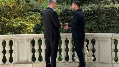 Ukrayna Devlet Başkanı Zelenskiy, İngiltere Başbakanı Starmer'la Roma'da ateşkes ve