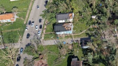 ABD'de yaşanan fırtına ve hortum felaketi sonucunda, Kentucky'de 14, Missouri'de