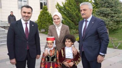 Bakan Göktaş, Kırıkkale Valiliği ve AK Parti İl Başkanlığı'nı ziyaret