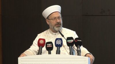 Diyanet İşleri Başkanı Ali Erbaş, ‘7. Aile Forumu’nda insanlığı cinsiyetsiz