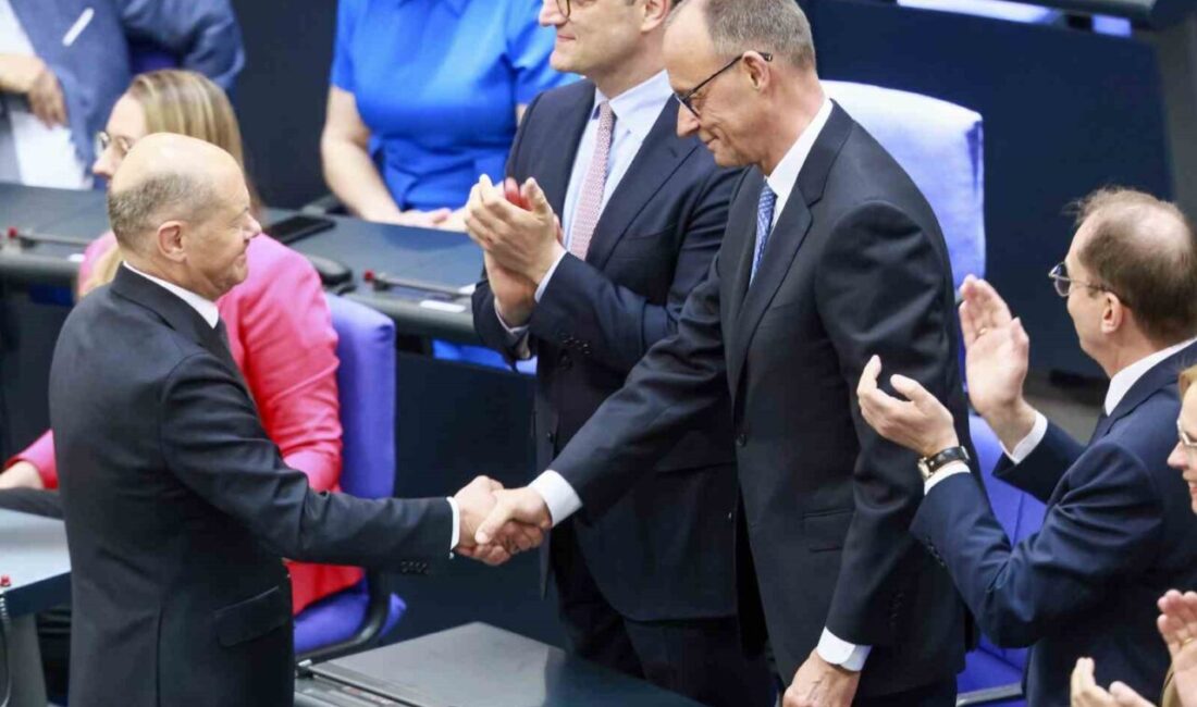 Almanya'da CDU Genel Başkanı Friedrich Merz, Federal Meclis'te yapılan ikinci