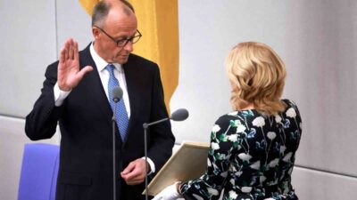 Almanya'da Friedrich Merz liderliğindeki yeni hükümet göreve başladı. Merz, Cumhurbaşkanı