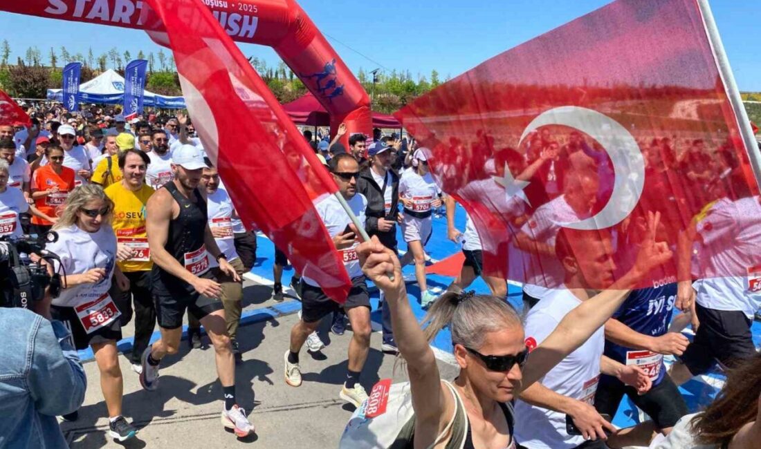 Ankara’da ‘19 Mayıs Yarı Maratonu ve Halk Koşusu’ düzenlendi Ankara'da 19 Mayıs coşkusu