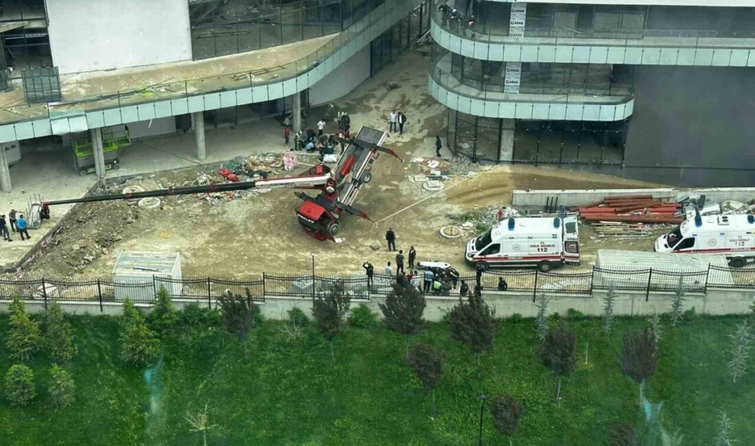 Ankara'da TOGO Kulelerindeki inşaat kazasında kule vincinin devrilmesi sonucu 3