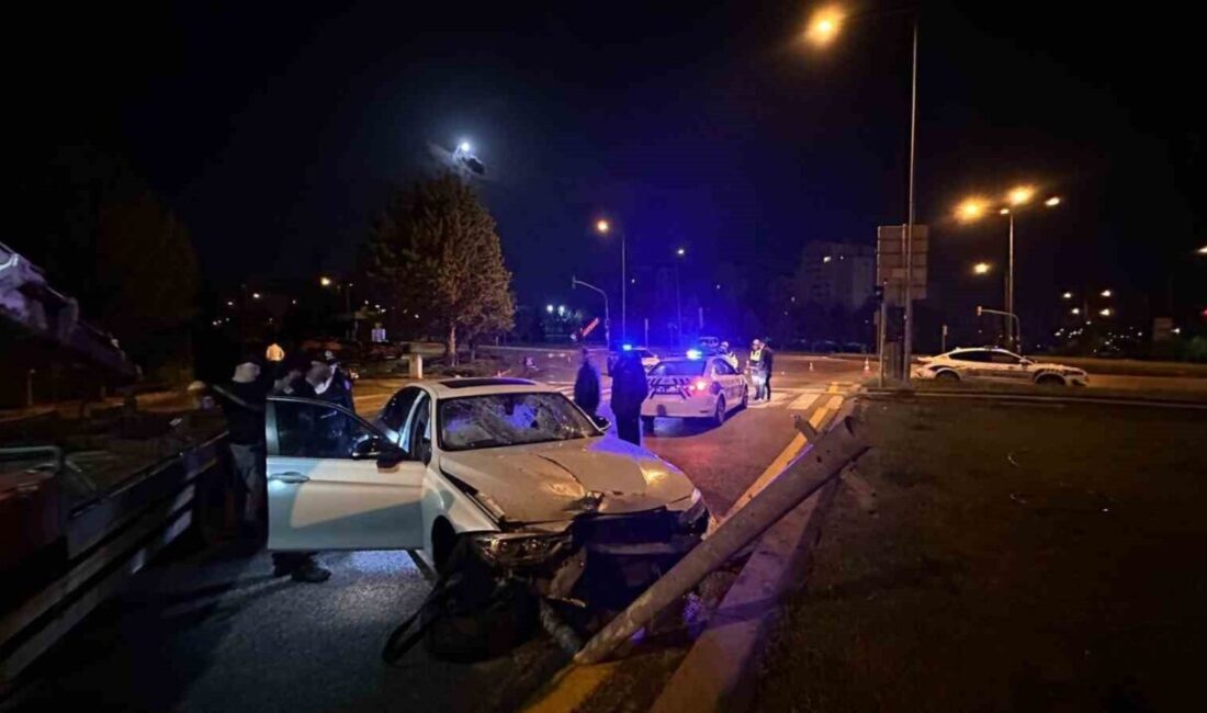 Etimesgut'ta otomobilin çarptığı motosikletli kurye Söner Demir, hayatını kaybetti. Kazanın