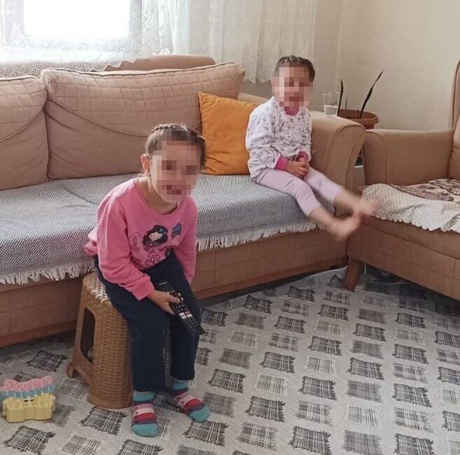 Ankara'nın Polatlı ilçesinde 4 yaşındaki Azra G., annesiyle yolun karşısına