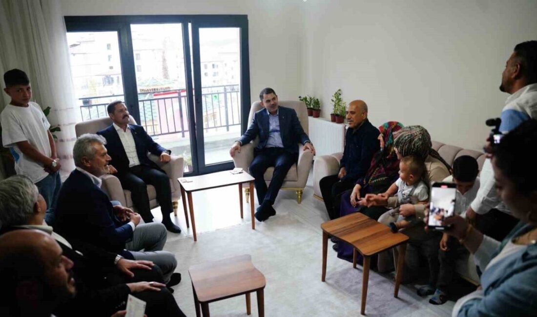 Bakan Kurum: “Tüm vatandaşlarımız evlerine kavuşana kadar çalışacağız” Çevre, Şehircilik ve İklim