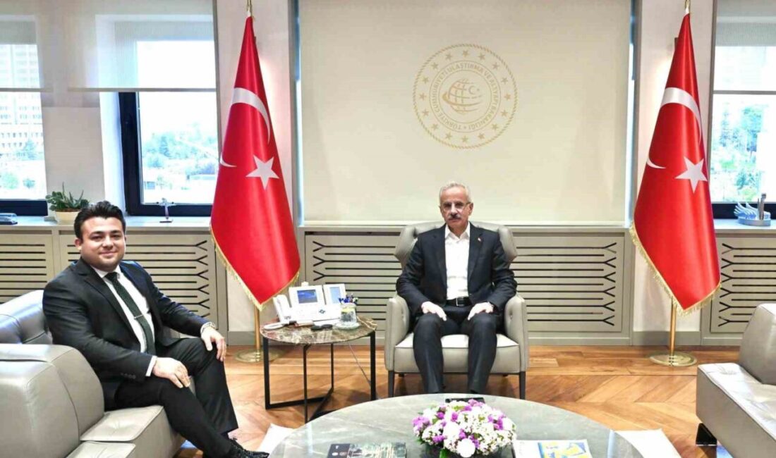 Ulaştırma ve Altyapı Bakanı Abdulkadir Uraloğlu, TikTok Türkiye ve Levant