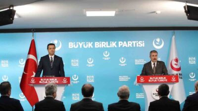 BBP Genel Başkanı Mustafa Destici, Saadet Partisi Genel Başkanı Mahmut