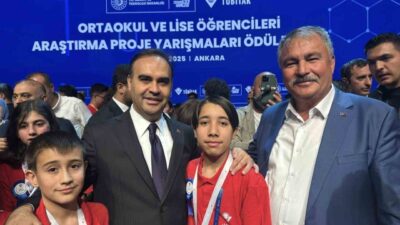 Sezayi Pütün, Beyağaç Belediye Başkanı olarak, Beyağaçlı öğrencilerin TÜBİTAK'ta Türkiye