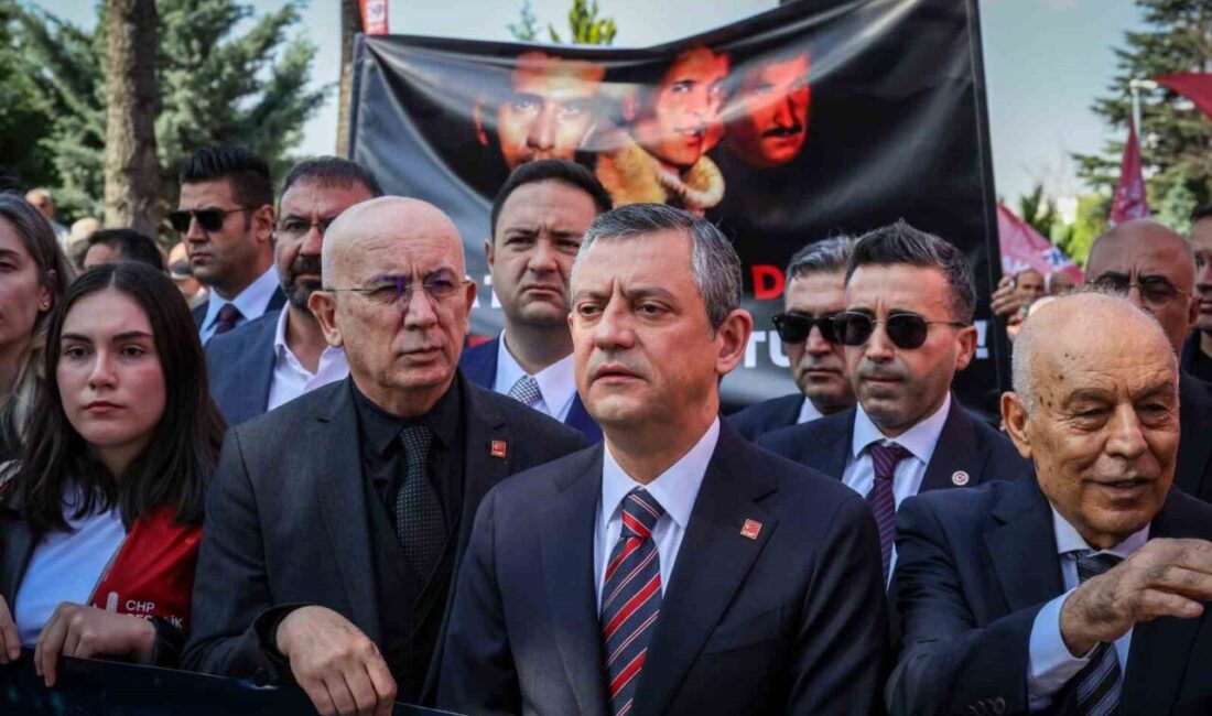 CHP Genel Başkanı Özel, Deniz Gezmiş ve arkadaşlarının mirasına sahip