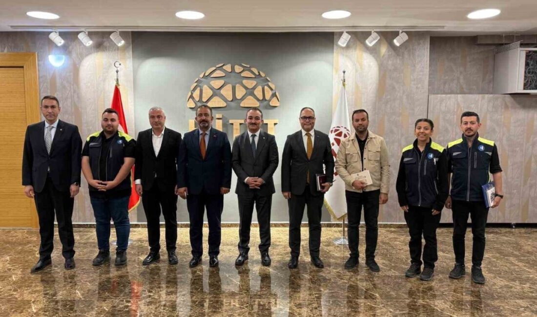 Çorum Belediyesi personelleri 220 kamu kurumunu ziyaret ederek memnuniyet anketi