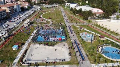 Çorum'da açılan 100. Yıl Millet Bahçesi, çeşitli aktivite alanlarıyla her