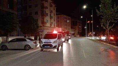 Çorum'da psikolojik bunalım yaşayan 18 yaşındaki H.K., babasını kaybettikten sonra