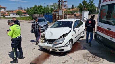 Çorum'un Alaca ilçesinde Hanife O. ve Yusuf U. yönetimindeki otomobillerin