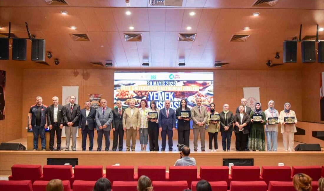 Çorum'da "Hitit Üniversitesi Gastronomi Günleri Yemek Yarışması" düzenlendi. Ogrenciler, Çorum'un