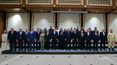Cumhurbaşkanı Recep Tayyip Erdoğan, emeği kutsal gören ve çalışanların haklarını