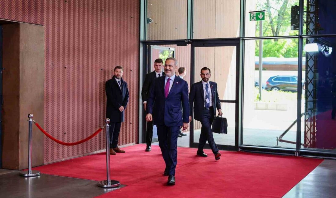 Hakan Fidan, Avrupa Birliği Gayriresmi Dışişleri Bakanları Toplantısı'na katıldıktan sonra