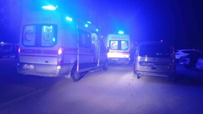 Çorum'da dünürler arasında çıkan silahlı kavgada baba ve oğul yaralandı.
