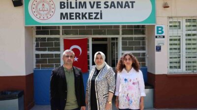 Elazığ Bilim ve Sanat Merkezi'nde görevli 3 öğretmenden Neslihan Gül'ün