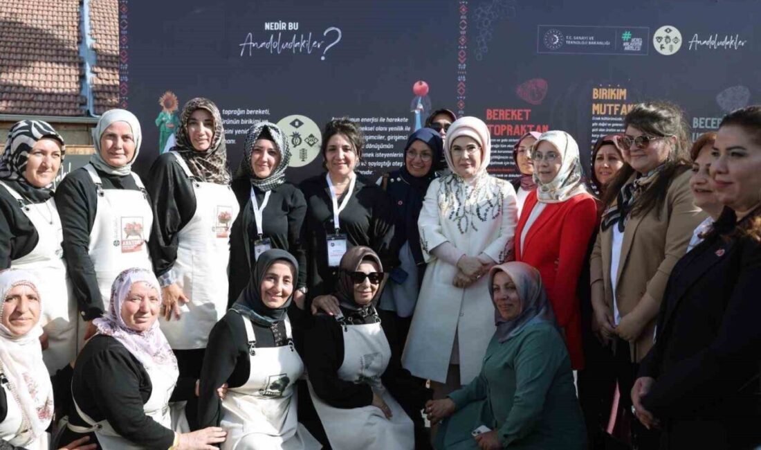 Cumhurbaşkanı Erdoğan'ın eşi Emine Erdoğan, Türk Mutfağı Haftası'nda Kapadokya'da Türk