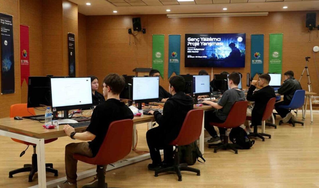 ‘Etik Hacker’ yarışması tamamlandı: Güvenlik açıklarını bulmak için kıyasıya yarıştılar Sakarya Büyükşehir Belediyesi'nin düzenlediği