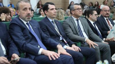 Etlik Şehir Hastanesi Konferans Merkezi’nde düzenlenen ‘Ulusal Bütünleşik 2. Hemşirelik
