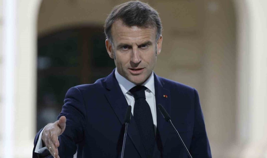 Fransa Cumhurbaşkanı Macron, Ukrayna ile ateşkes konusunda Rusya'ya yeni yaptırımlar