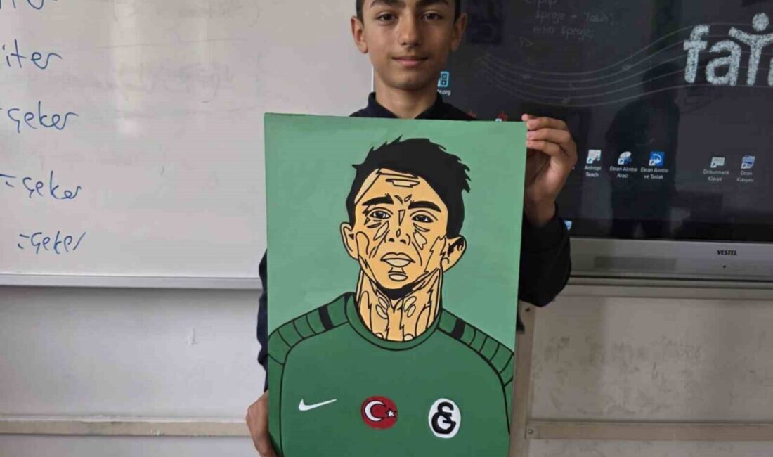 Ortaokul öğrencisi Muhammed Ünsal, Fernando Muslera’yı resmetti ve resmini elden