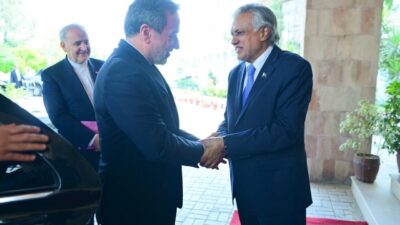 İran Dışişleri Bakanı Abbas Arakçi, Pakistan ziyaretinde, İran ve Pakistan