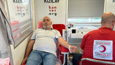 Yerköy’de başlatılan kan bağışı kampanyası vatandaşların yoğun ilgisiyle devam ediyor.