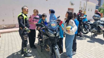 Kırşehir İl Emniyet Müdürlüğü'nün hayata geçirdiği 'Biliyorum Güvendeyim' Projesi kapsamında