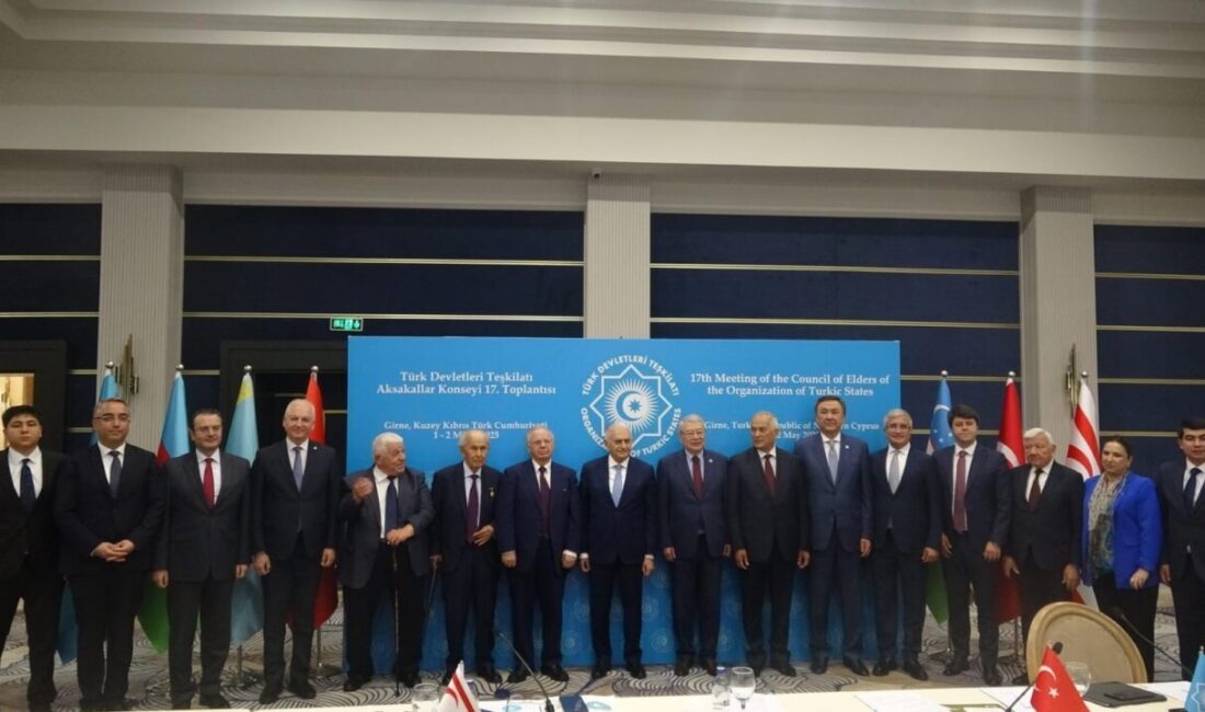 KKTC Aksakalı İsmail Bozkurt, TDT Aksakallar Konseyi toplantısında KKTC'nin TDT