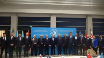 KKTC Aksakalı İsmail Bozkurt, TDT Aksakallar Konseyi toplantısında KKTC'nin TDT
