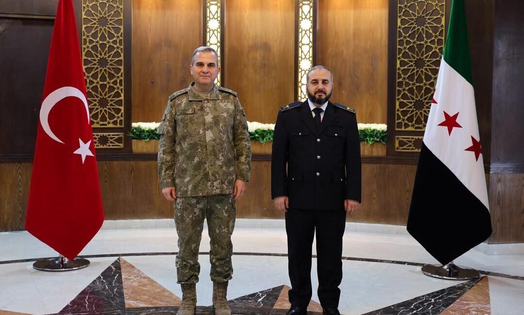 Milli Savunma Bakanlığı heyeti, Suriye Savunma Bakanı Kasra ile görüştü Tümgeneral İlkay Altındağ, Şam'da