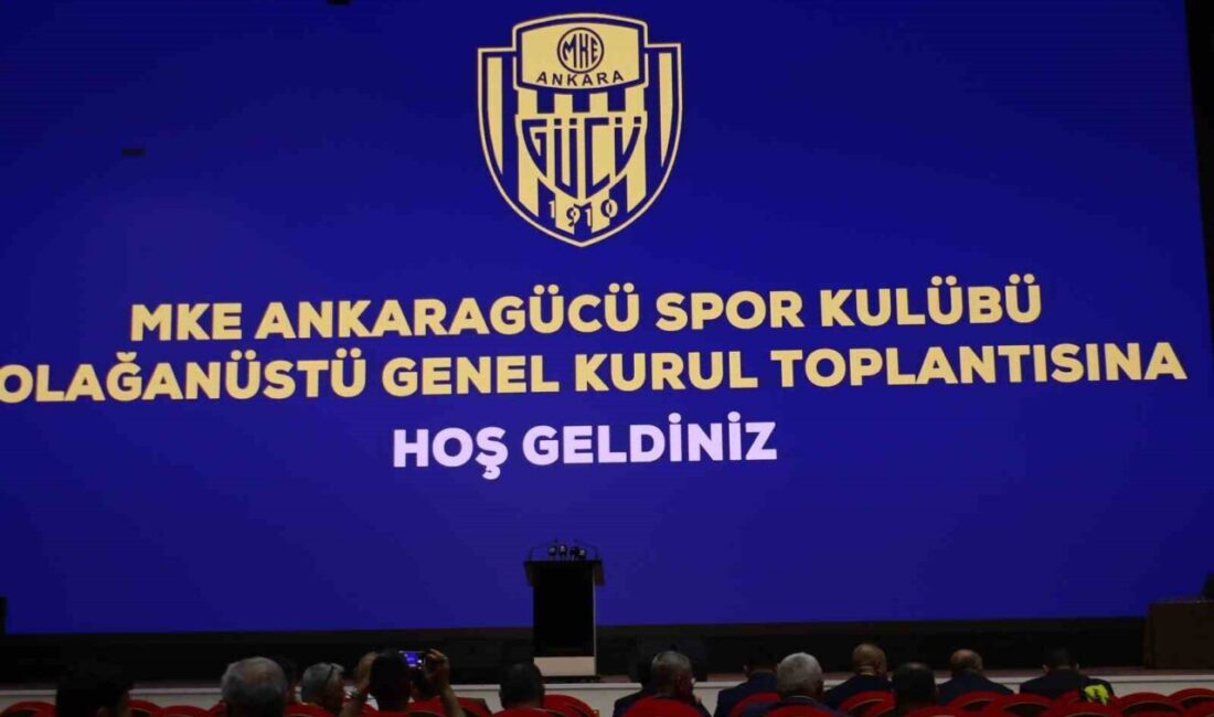 MKE Ankaragücü Olağanüstü Genel Kurulu'nda adaylığını açıklayan Bent Ahlat'ın tüzüğe