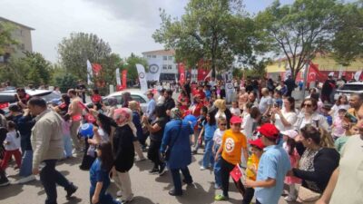 Ankara'da Motosikletli Polis Timleri, çocuklara özel bir etkinlik düzenledi. İlk