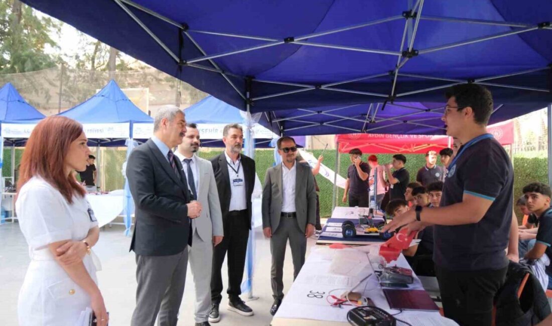 Aydın'da düzenlenen Bilim ve Teknoloji Şenliği'nde genç öğrencilerin projeleri büyük