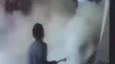 Boğazlıyan ilçesindeki bir lise öğrencisi, okuldaki yangın tüpünü sıkınca diğer