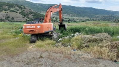 Özükavak Belediyesi'nde çöp sahası rehabilitasyonu projesi başlatıldı. Vahşi çöp depolama