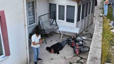 Yozgat'ta polisin dur ihtarına uymayan motosikletli kaza yaptı. Kaza sonrasında