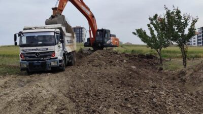 Pursaklar Belediyesi, ulaşım ağını genişleterek yeni imar yolları açıyor. Belediye