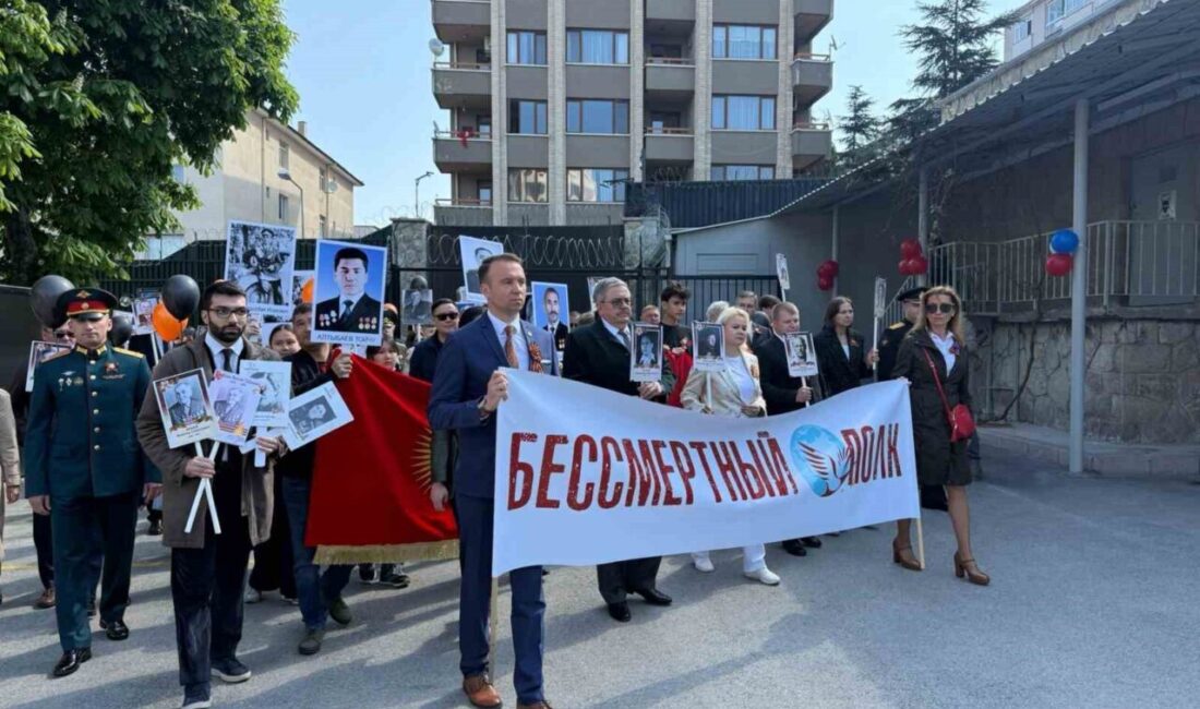 Ankara'da Rusya'nın büyükelçiliğinde 9 Mayıs Zafer Günü programı düzenlendi. Büyükelçi