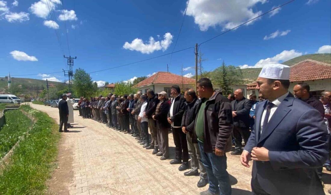 Sarıkaya ilçesinde yağışların az olmasından dolayı Konurlu köyünde vatandaşlar yağmur