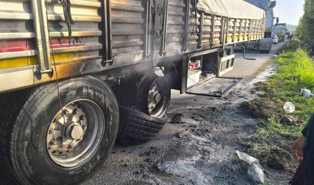 Seyir halindeki tırın dorsesi alev aldı: 1 yaralı Sungurlu'da tır dorsesinde çıkan