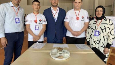 Alaşehir Şehit Evren Kara Mesleki ve Teknik Anadolu Lisesi'nde düzenlenen