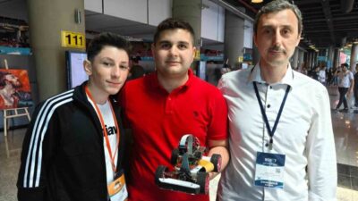 Kayseri’deki 17. Uluslararası MEB Robot Yarışması'nda İstanbul Bağcılar Abdurrahman ve