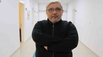 Sivas Cumhuriyet Üniversitesi İletişim Fakültesi'nden Doç. Dr. Sefer Darıcı, terör