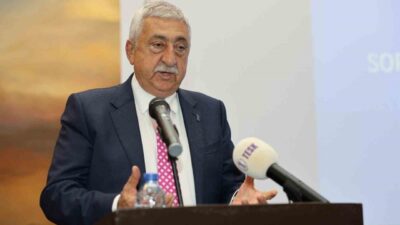 TESK Genel Başkanı Bendevi Palandöken, 19 Mayıs'ı Türk gençliğine atfederek,